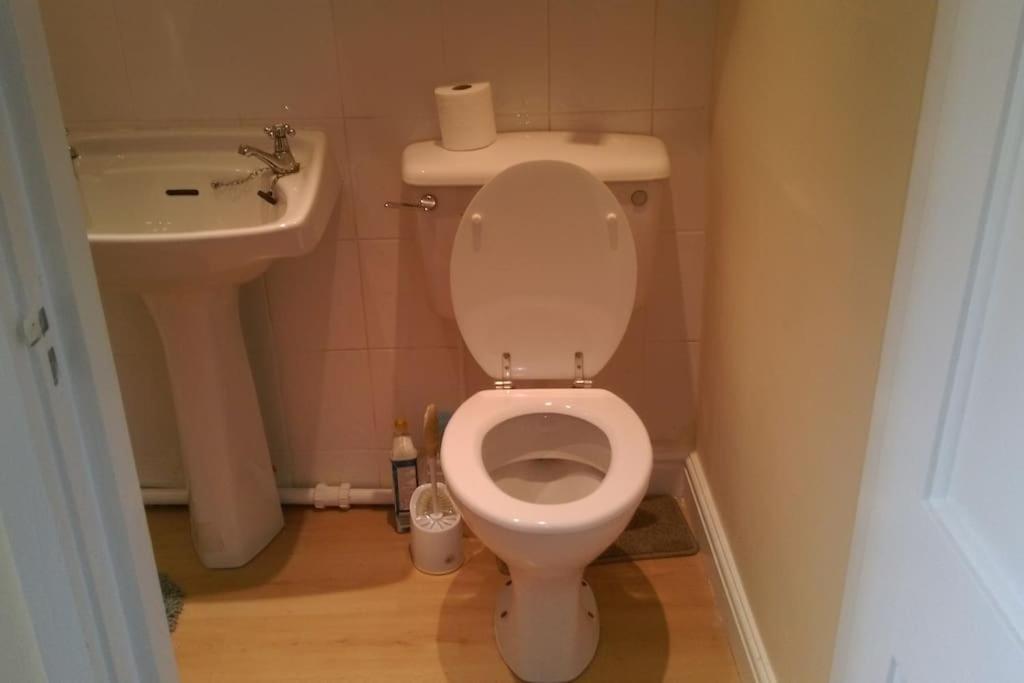 Spacious Cosy Apartment Лландидно Экстерьер фото